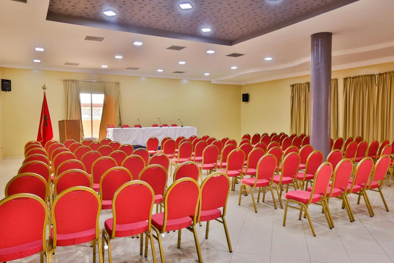 Complexe El Bassatine Hotel Бени Мелал Екстериор снимка