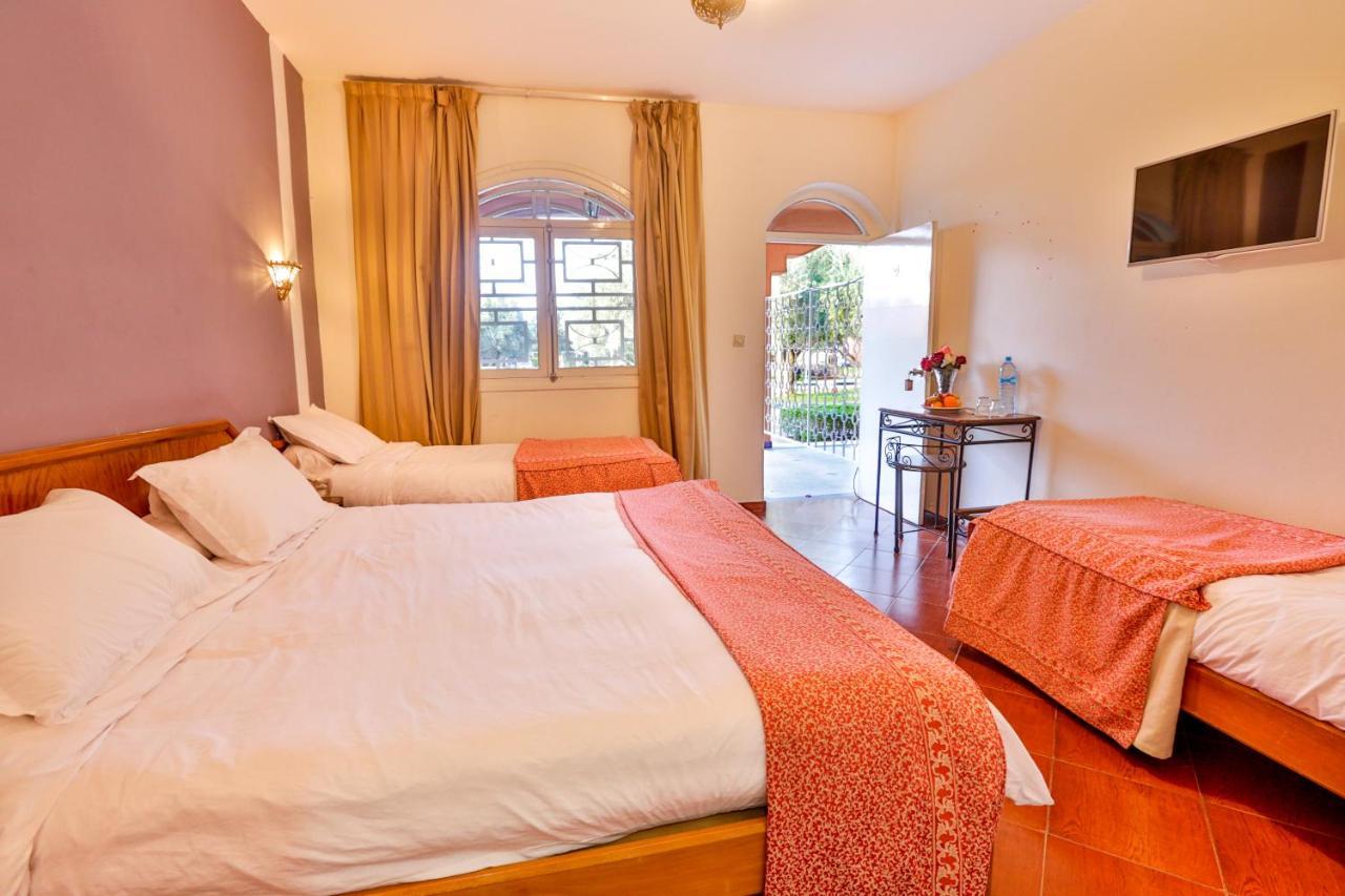 Complexe El Bassatine Hotel Бени Мелал Екстериор снимка